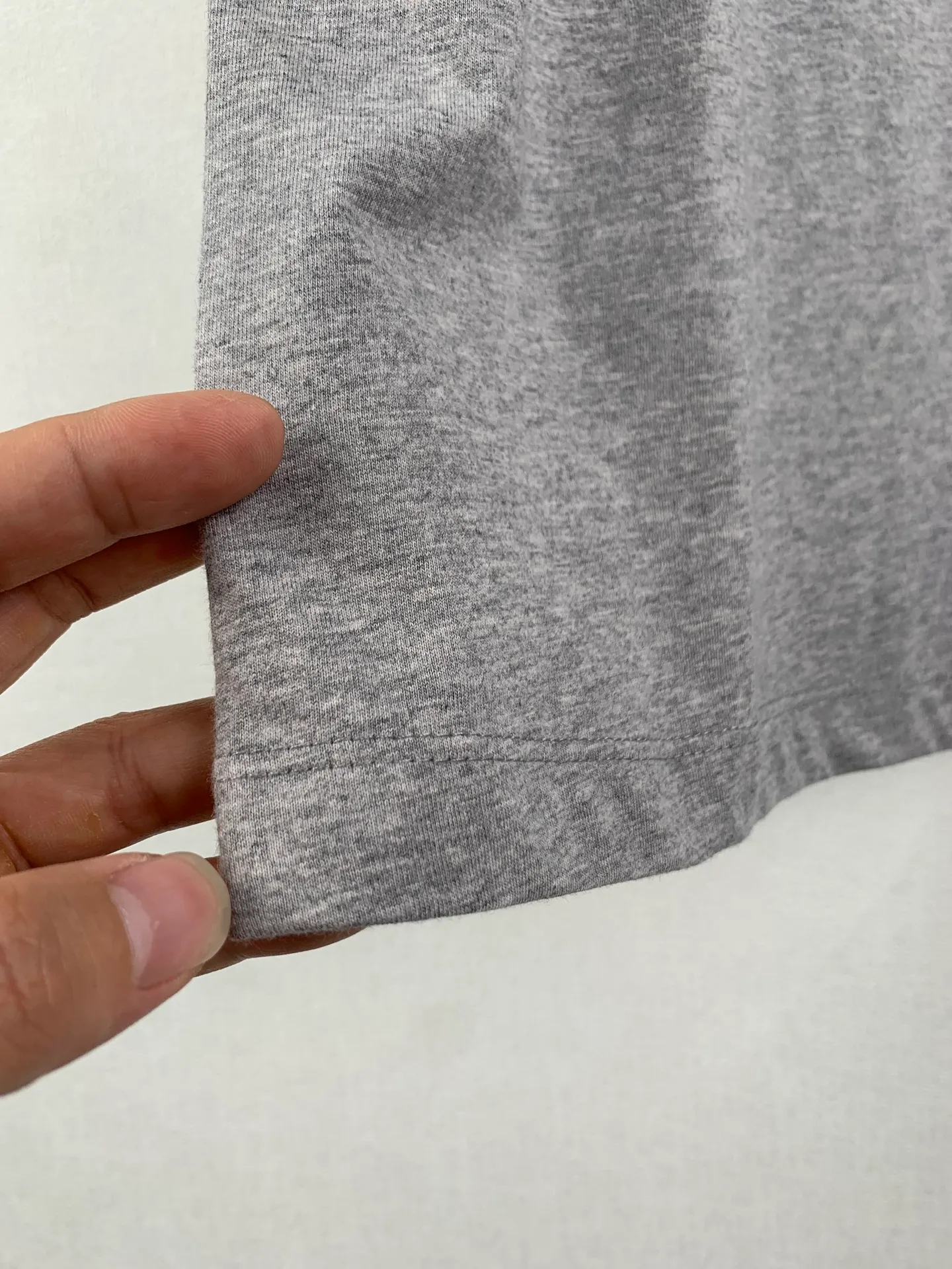 Acne Studios T ：24 185G ：32 1×1 G 24 ， ， Breathable ， 。32 1×1 ， 。 ， ， 。 ， ， ， 。 ， ， 。 ， ， 。 A ， ， ， ， ， 。